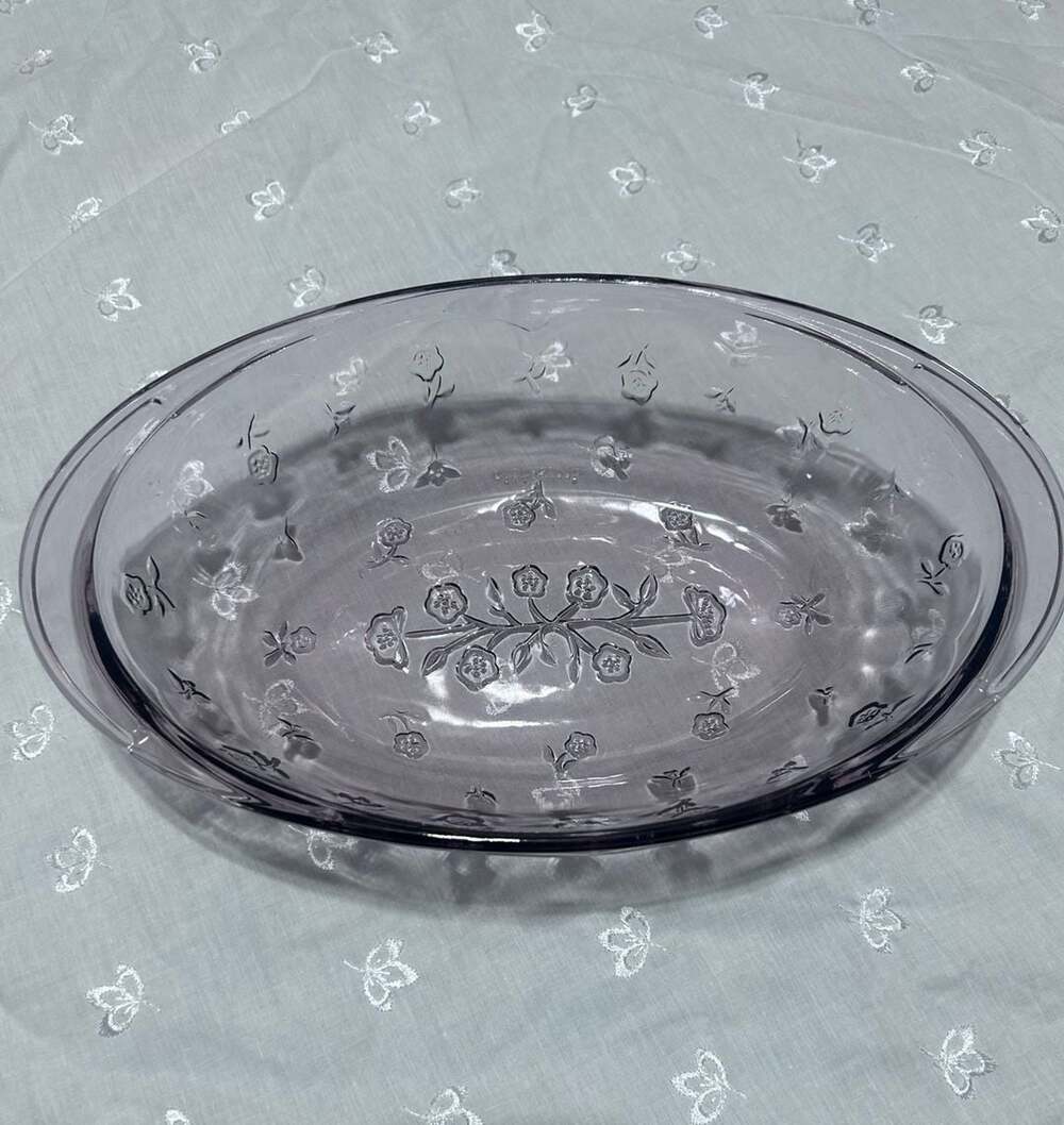Anchor Hocking Savannah Amethyst Purple Glass Oval Casserole Dish